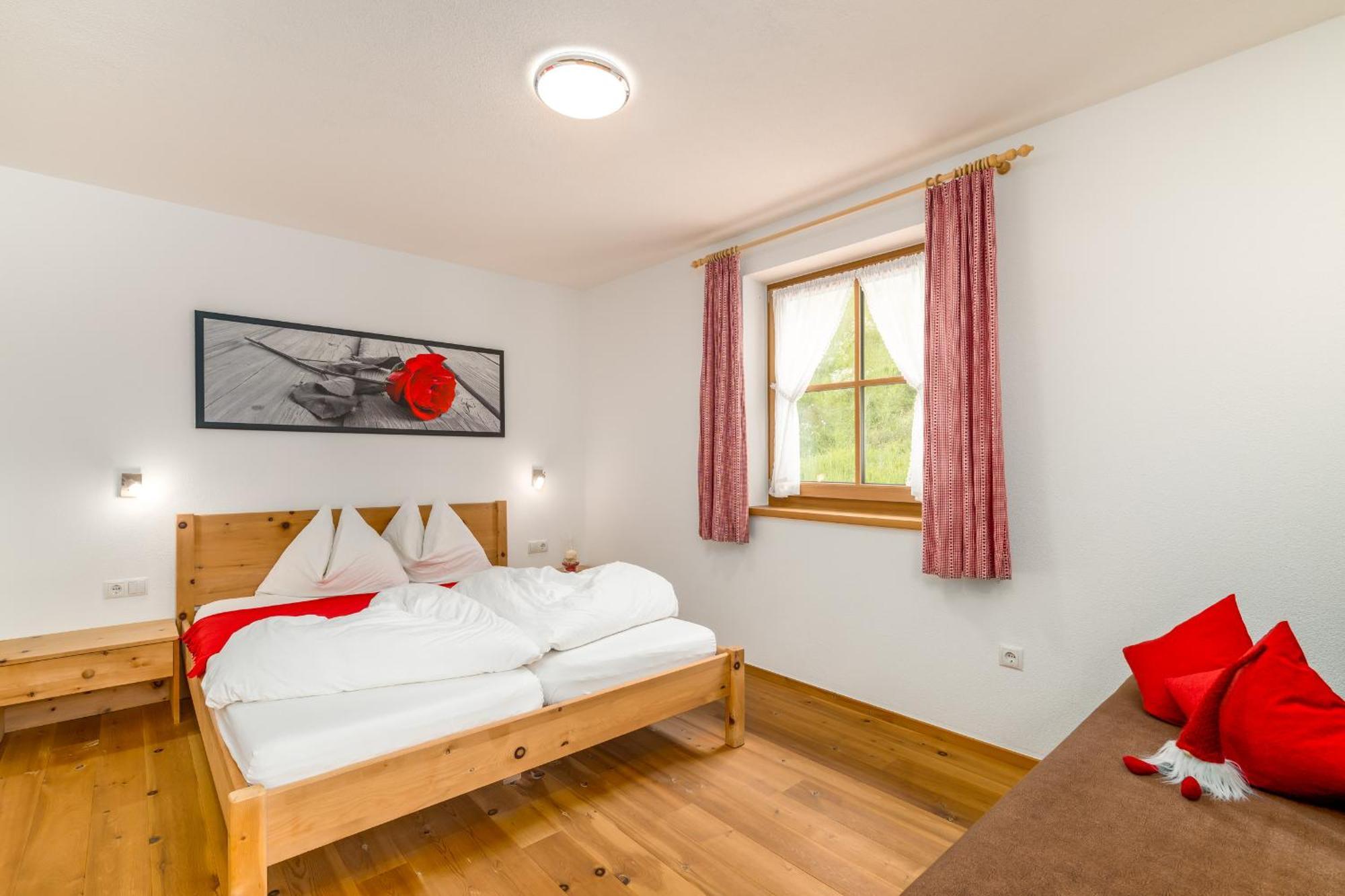 Tratterhof Apartments Vallarga Экстерьер фото